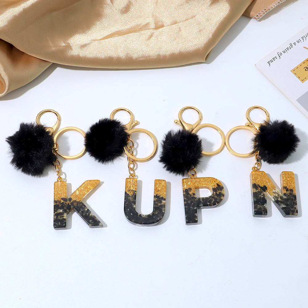Cute Black Pompom A-Z Initial  - Resin Art Alphabet recension och pris